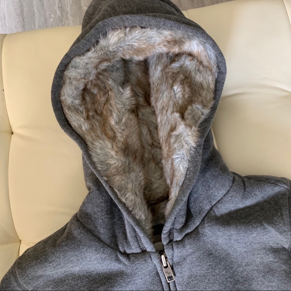 COPY - Abercrombie Grey faux fur lined hoodie sweatshirt lg - Picture 2 of 5